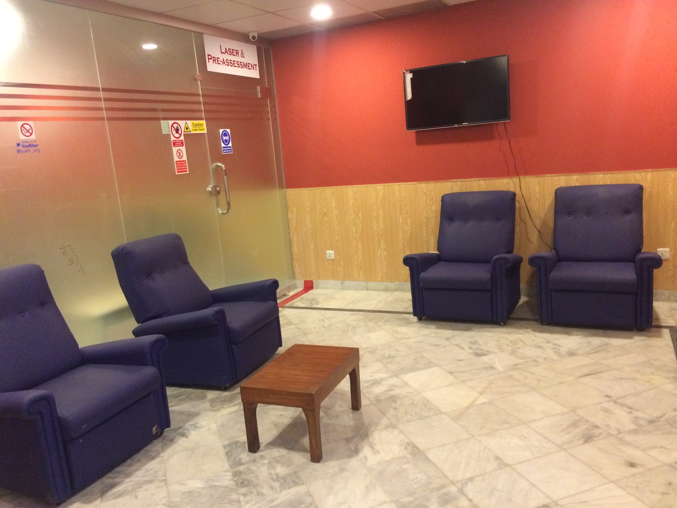 Theatre-waiting-area-2